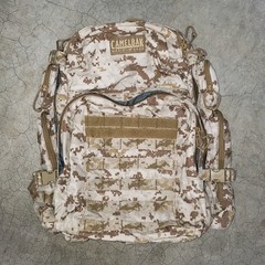 USMC Camelbak BFM Maximum Gear Backpack AOR1 Digital Desert MARPAT Coyote Brown