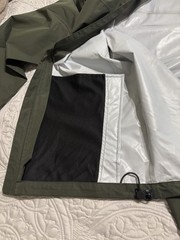 BAERSkin Men’s Tactical Hooded Waterproof Jacket Green Solid Polyester S