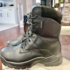 5.11 Boots Tactical Women’s Sz 9.5 Black ATAC 8”Storm 12217 Oil & Slip Resistant