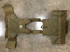 Tactical Vest COYOTE FDE Tan Plate Carrier W/ 2 10×12 Curved Lvl 4 Plates/ Sides