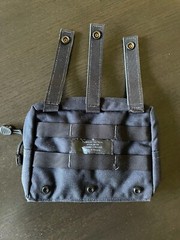Safariland Protech TP12C Navy Utility Pouch 8X7″ Zipper Closure Molle 7 Dividers