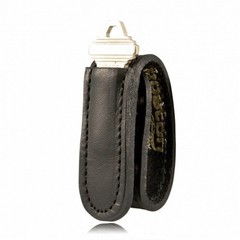 Boston Leather Model 5499 1″ Belt Keeper w/ Key Slot