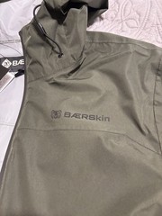 BAERSkin Men’s Tactical Hooded Waterproof Jacket Green Solid Polyester S