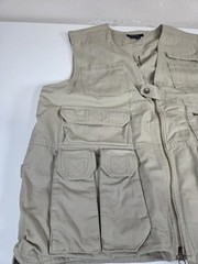 5.11 Tactical Series 80001 Vest Men sz XL Khaki Utility Hunting Concealed Carry