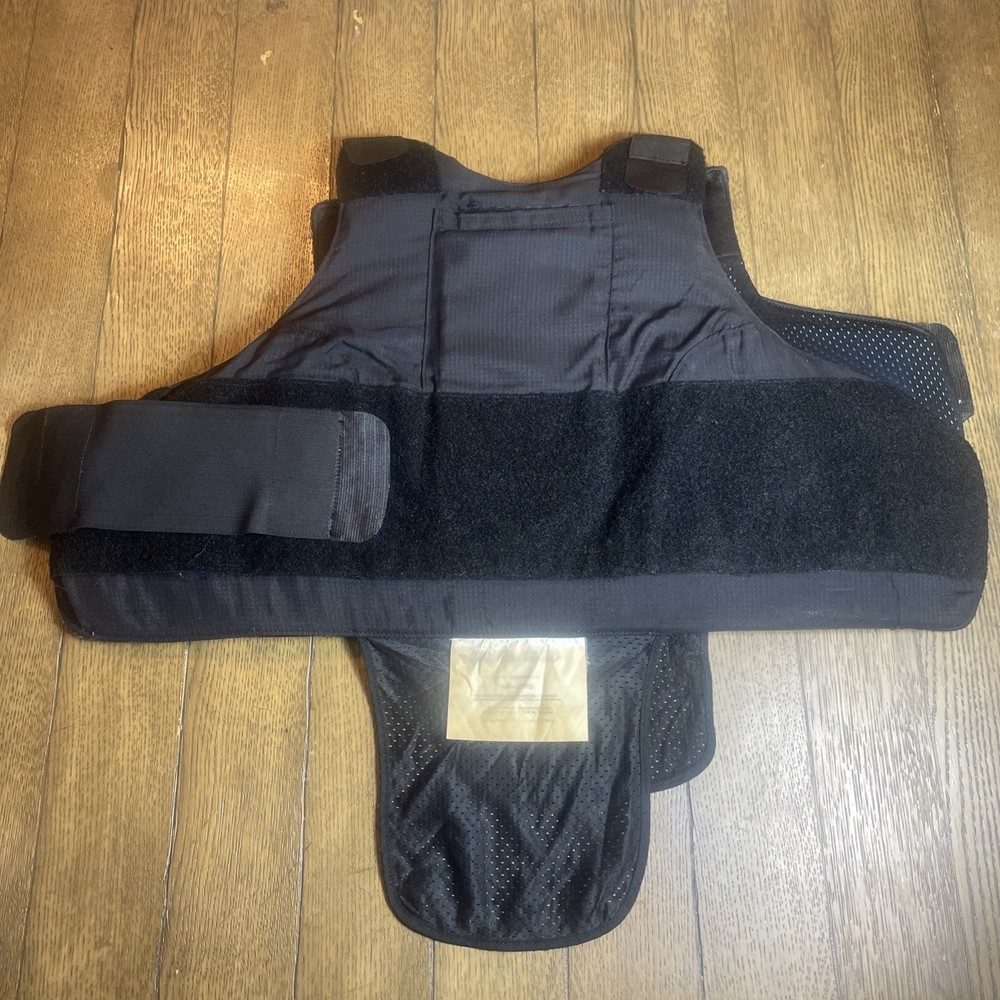 Safariland Womens ba-2000s-xt01f Vest Ballistic IIIA Concealable
