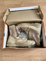 Nike SFB Tactical Boots Beige/Tan Solid Uninsulated Men’s US 10.5 M 688973-200