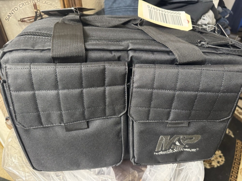 NEW Smith and Wesson M&P Accessories Range Bag Officer Tactical, Black 1100223