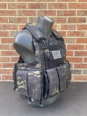 Black Multicam Tactical Vest Plate Carrier W/ (2) 8×10 Curved/ Side Plates