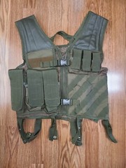 VISM Men’s Tactical Vest Pockets Adjustable Straps Green