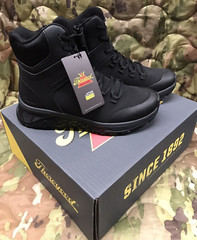 Thorogood ® 6″ Side Zip Non-Safety Toe Boots 839-6220 T-800 Men’s Size 9 M