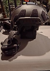 NIJ IIIA Ballistic Helmet & UV-5R RADIO UHMWPE F30 COMMS NAV LIGHT IFF U94 PTT