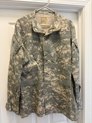 USGI Army Coat Aircrew Combat Flame Resistant A2CU UCP Size Medium Regular Used
