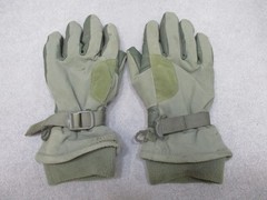 USGI ARMY Issue Intermediate Cold/Wet Weather Gloves Men’s Women’s Small