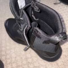 Size 10.5 Under Armour Black Tactical Outdoor Boots for Men zipper.