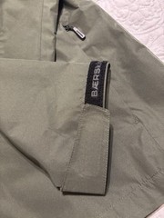 BAERSkin Men’s Tactical Hooded Waterproof Jacket Green Solid Polyester S