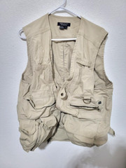 5.11 Tactical Series Men’s Vest, Size Large Khaki Conceal Multi-Pocket NRA 80001