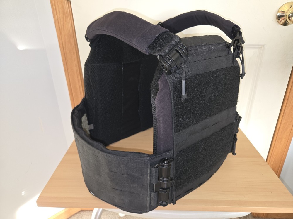 FirstSpear Strandhogg V3 with Level 3 plates and 3A side armor