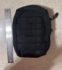 SOG Tactical Gear Bag Black 2 Mesh Pockets . Comes With Accessories