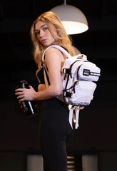 WOLFPAK 9L BACKPACK MINI POLAR WHITE NWOT