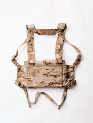 Onward Research Recce Rig – Tactical Chest Rig Multicam Arid