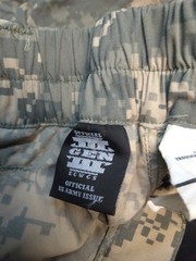 GENUINE US MILITARY ISSUED SOFT SHELL COLD WEATHER TROUSERS. SIZE: SMALL-SHORT