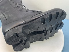 New Vintage WELLCO RO SEARCH USGI Combat Boots, BLACK, 9-1/2 R, 4/1997 With Tag!