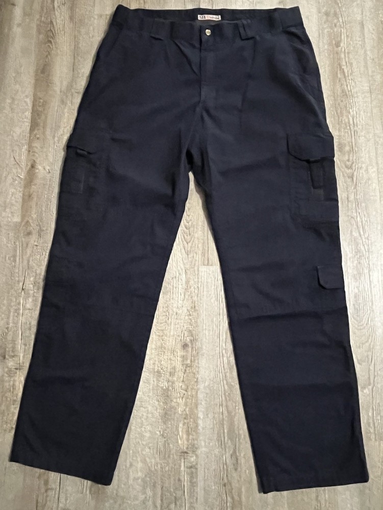 5.11 Tactical Men’s 42 x 36 Navy Cargo Pants Workwear EMT Training Outdoor