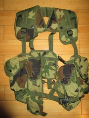 Vintage Tactical Load Bearing Vest Woodland Green Woods Camouflage USGI Army