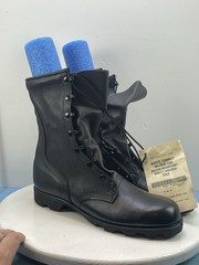 New Vintage WELLCO RO SEARCH USGI Combat Boots, BLACK, 9-1/2 R, 4/1997 With Tag!