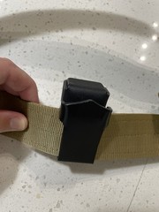 Oakley SI Belt Raptor Coyote Tactical Medium 32-36W USA W/ Eggroll Mag Holder