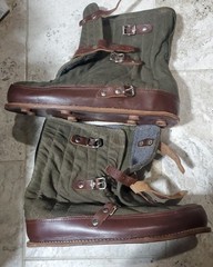 GORGEOUS VINTAGE GREEN/BROWN MILITARY OVERBOOTS VERY WELL BUILT AND OLD!!!
