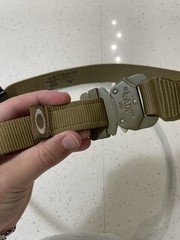 Oakley SI Belt Raptor Coyote Tactical Medium 32-36W USA W/ Eggroll Mag Holder
