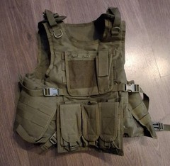 Tactical Vest Chest Rig Adjustable One Size Hunting Green Nylon Molle