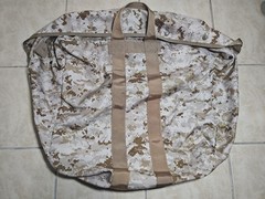 Sandpiper of California Tactical Gear Bag Troop Duffle Desert Digital Camo XL