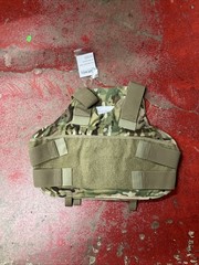 CAPEWELL FEMALE LOW VIZ PLATE CARRIER-SMALL REGULAR-MULTICAM-LOT B