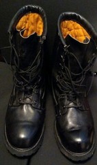 US mil- intermediate cold weather boots in rare size 12 1/2 N. Exc. condition!