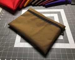 LIVESOUTSIDE Golden Brown Solid Tactical Black Zipper Bag Medium US Made EDC NEW